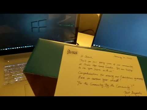 🎁 Unboxing Christmas 🎄 giveaway from Azure User Group Sweden 🤩